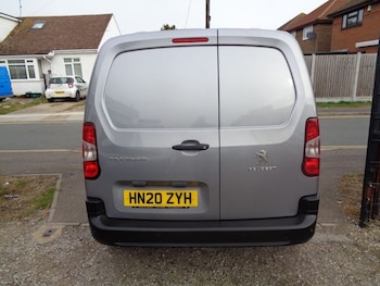 Used Peugeot Partner 2020 for sale - 76132636: Photo 4