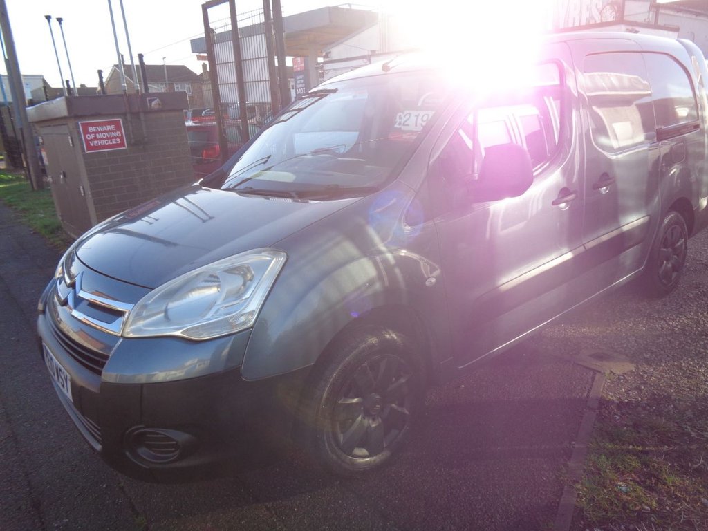 Used Citroen Berlingo 2010 for sale - 76520614: Photo 3