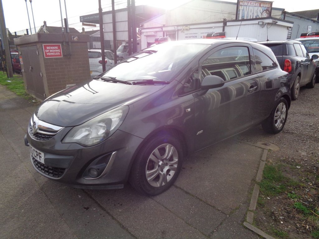 Used Vauxhall Corsa 2013 for sale - 77680693: Photo 3