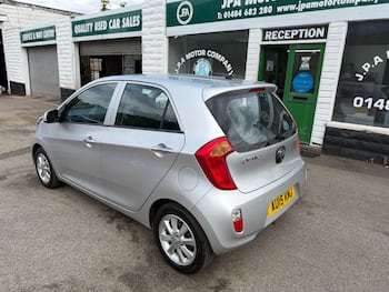 Used Kia Picanto 2015 for sale - 79644951: Photo
