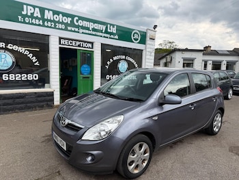 Used Hyundai i20 2012 for sale - 78516314: Photo