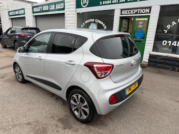 Used Hyundai i10 2017 for sale - 79645413: Photo