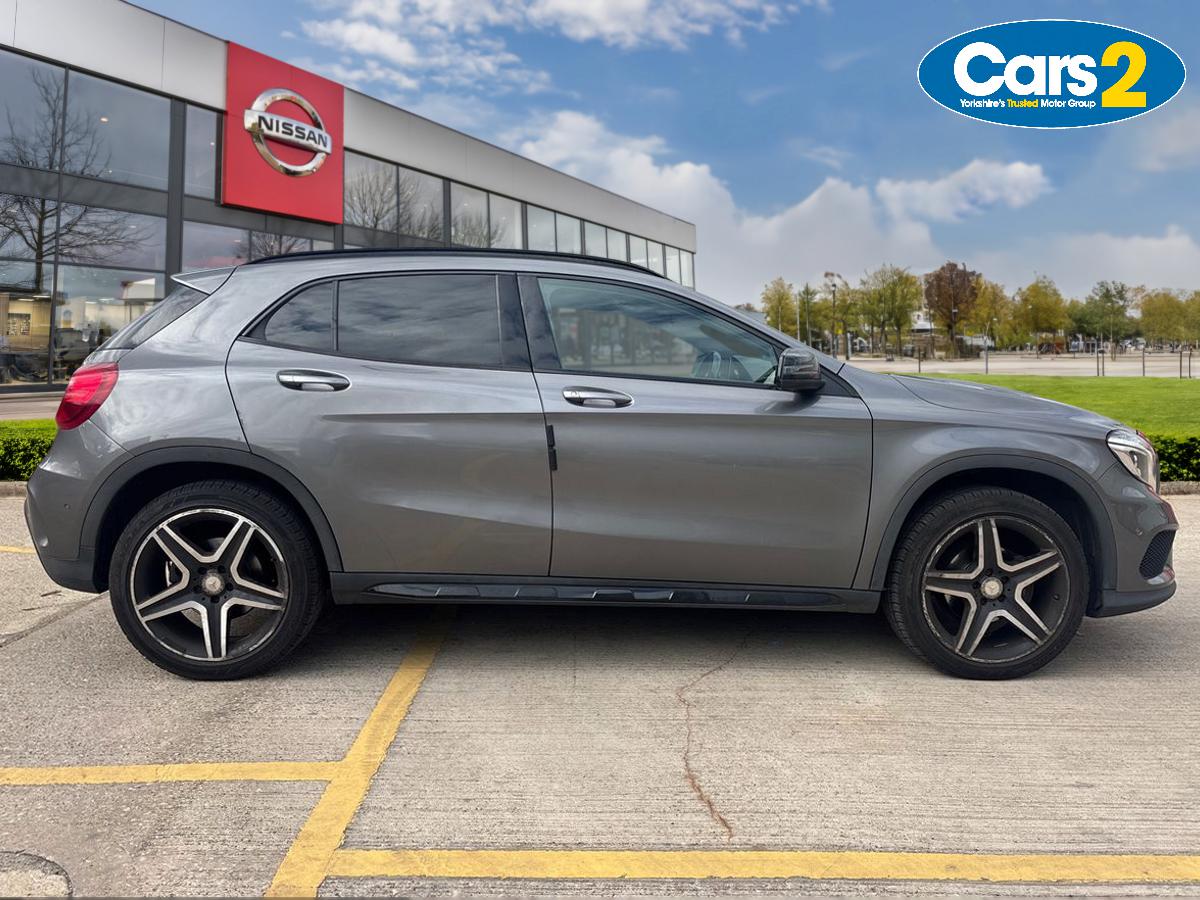Used Mercedes-Benz GLA 2015 for sale - 76062077: Photo 2