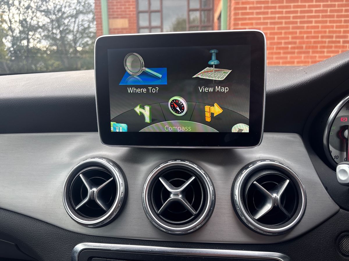 Used Mercedes-Benz GLA 2015 for sale - 76062077: Photo 20