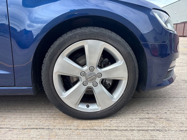Used Audi A3 2015 for sale - 76217084: Photo 9