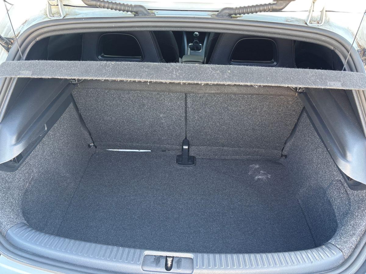 Used Volkswagen Scirocco 2016 for sale - 78158600: Photo 18