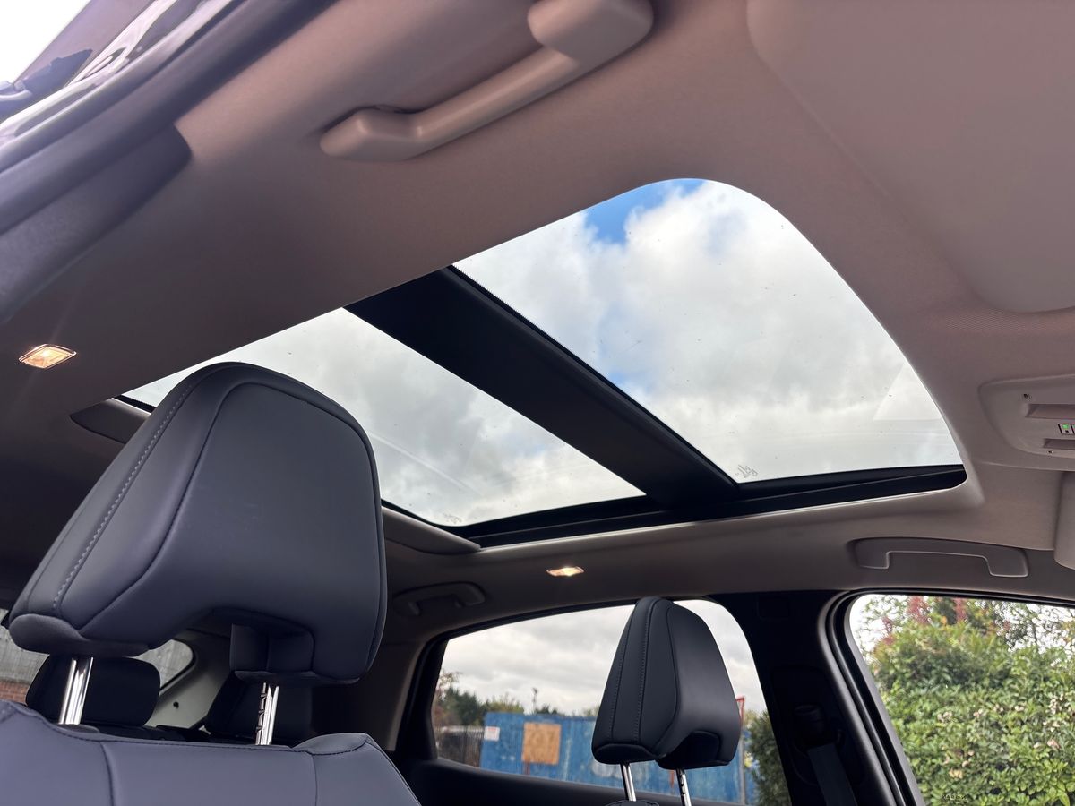 Used Nissan ARIYA 2025 for sale - 76217126: Photo 22