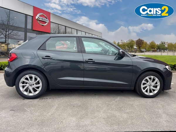 Used Audi A1 2019 for sale - 76297581: Photo 2