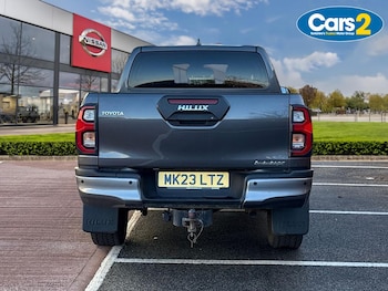 Used Toyota Hilux 2023 for sale - 76788129: Photo