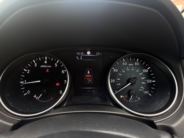 Used Nissan Qashqai 2018 for sale - 75569539: Photo 18