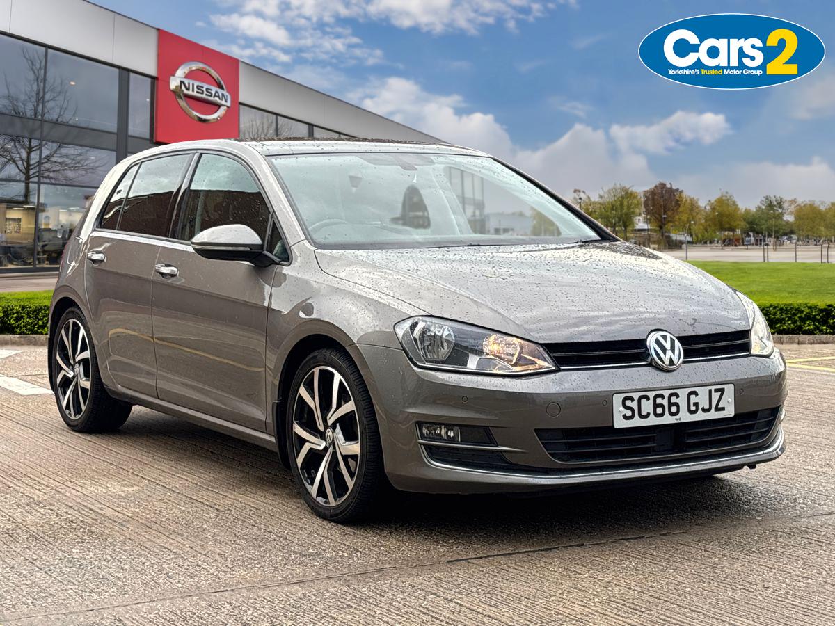 Used Volkswagen Golf 2017 for sale - 76487379: Photo 1