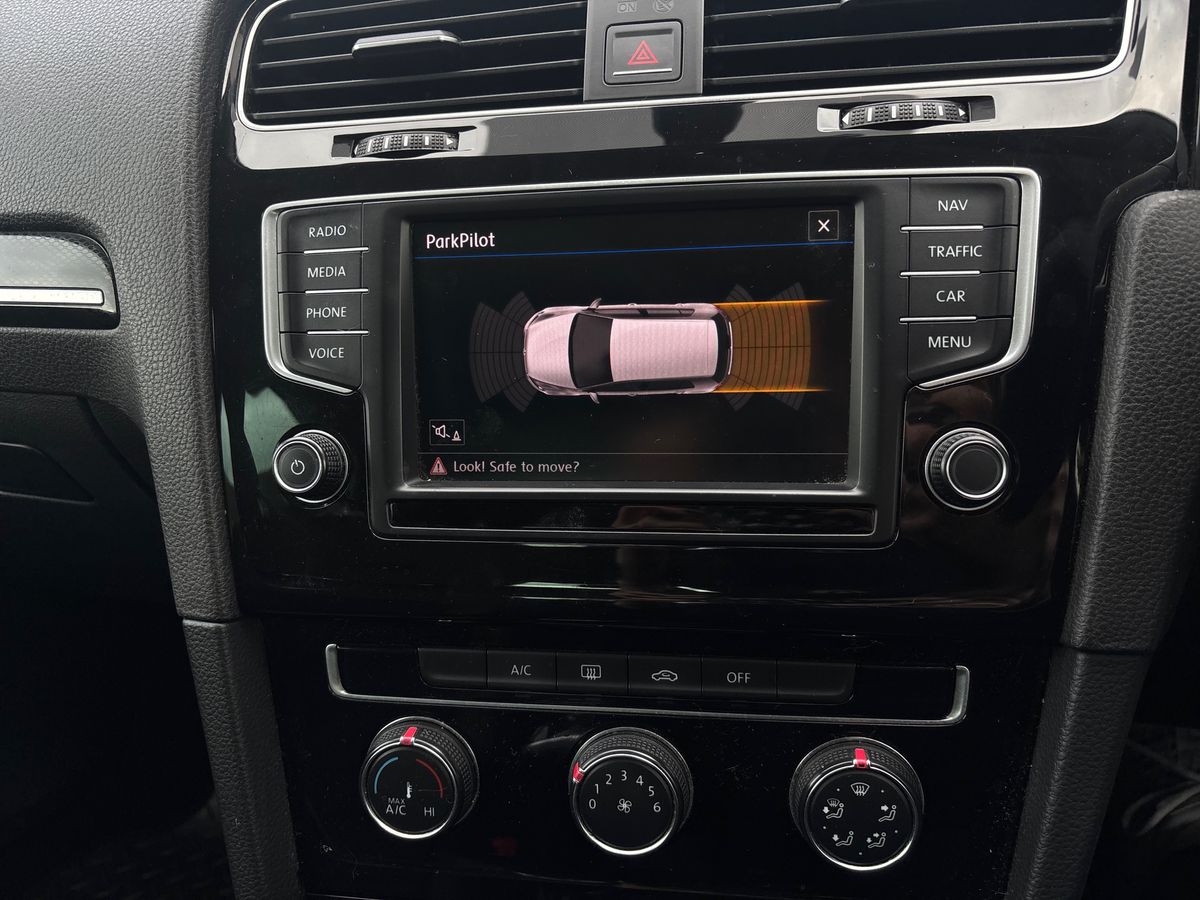 Used Volkswagen Golf 2017 for sale - 76487379: Photo 19