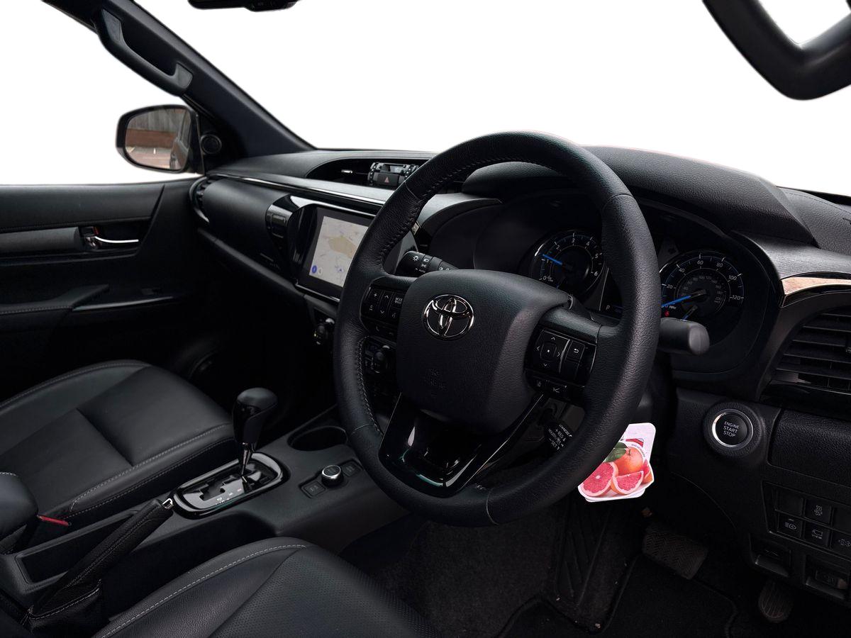 Used Toyota Hilux 2025 for sale - 78022239: Photo 10