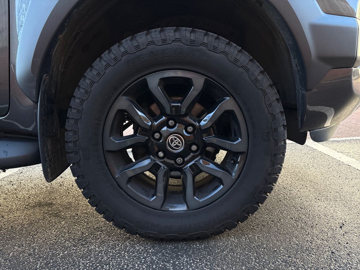 Used Toyota Hilux 2023 for sale - 77079100: Photo 9