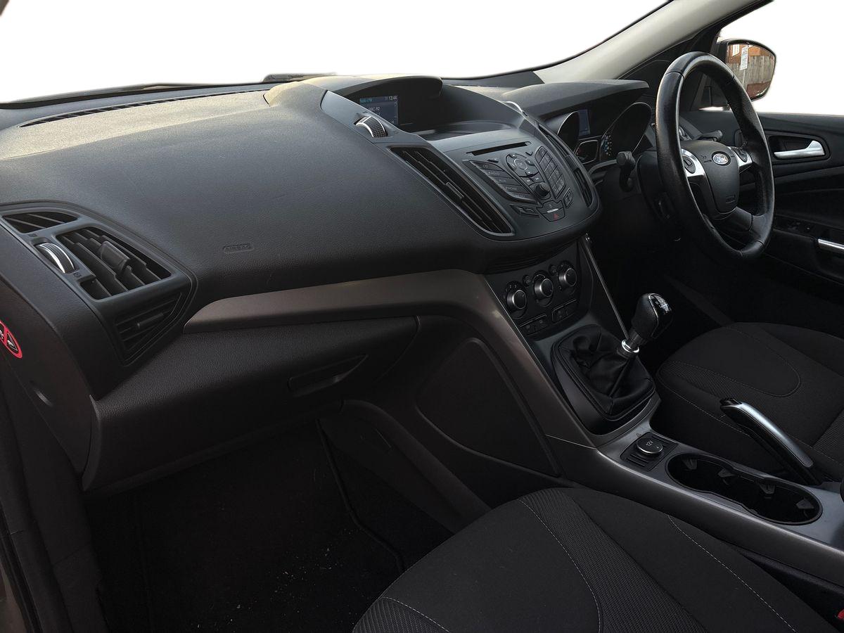 Used Ford Kuga 2015 for sale - 76966657: Photo 15