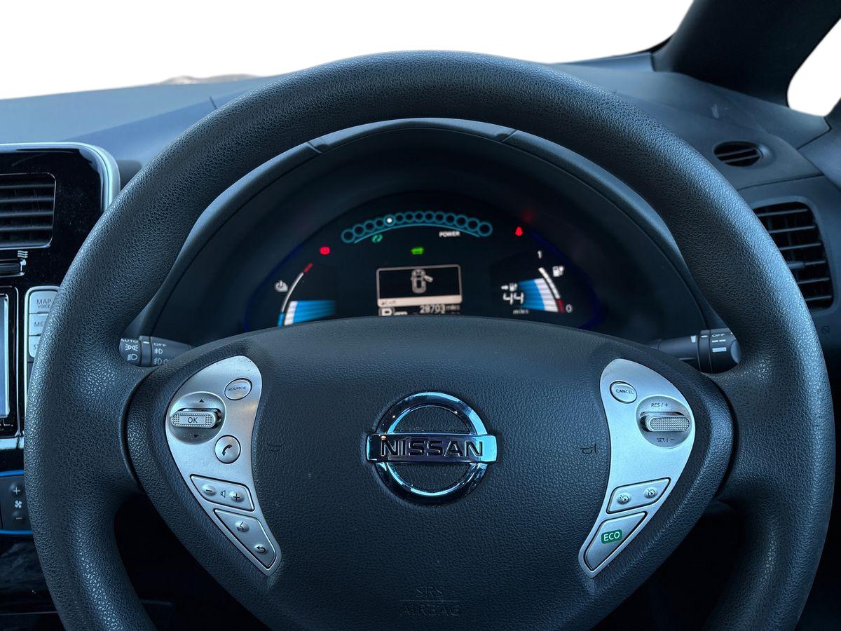 Used Nissan Leaf 2017 for sale - 76788357: Photo 13