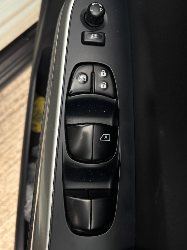 Used Nissan Navara 2021 for sale - 75483275: Photo 27