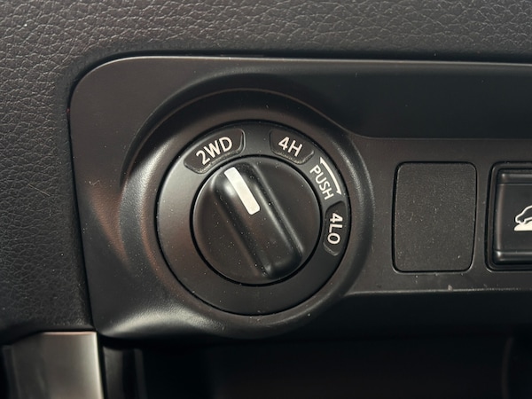 Used Nissan Navara 2021 for sale - 75483275: Photo 33