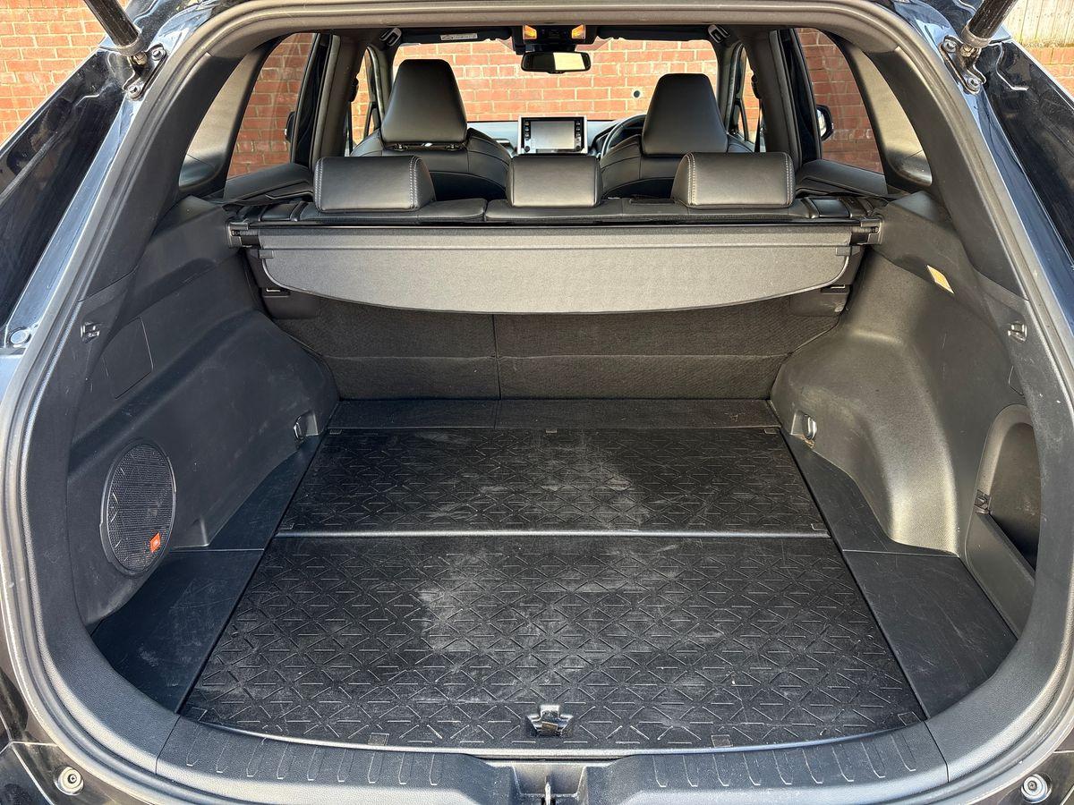 Used Toyota RAV4 2021 for sale - 77942080: Photo 18