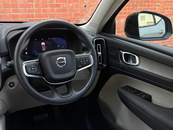 Used Volvo XC40 2024 for sale - 75514375: Photo 10