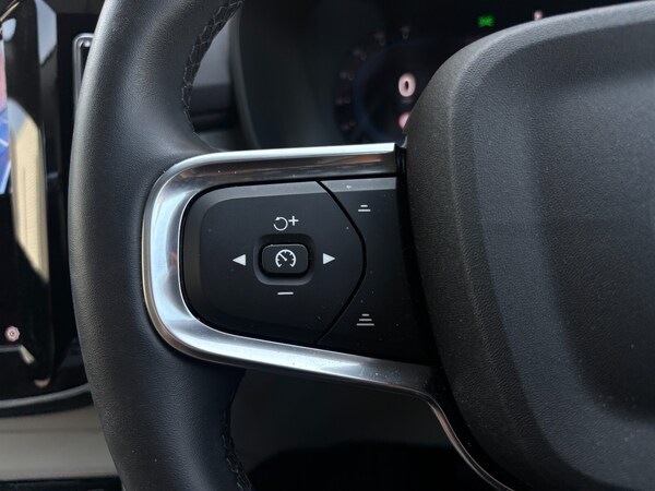 Used Volvo XC40 2024 for sale - 75514375: Photo 19
