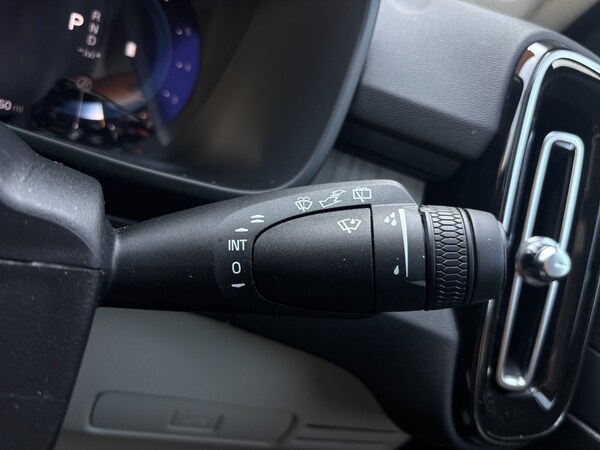 Used Volvo XC40 2024 for sale - 75514375: Photo 22