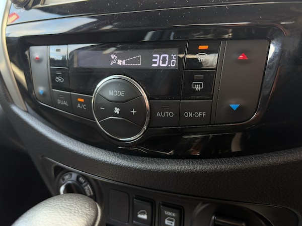 Used Nissan Navara 2021 for sale - 75483281: Photo 33