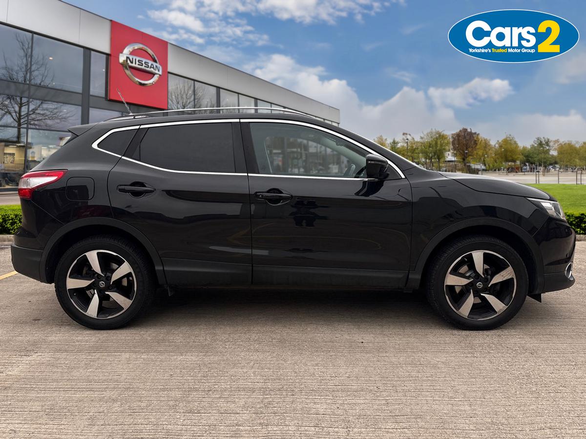 Used Nissan Qashqai 2016 for sale - 78102925: Photo 2