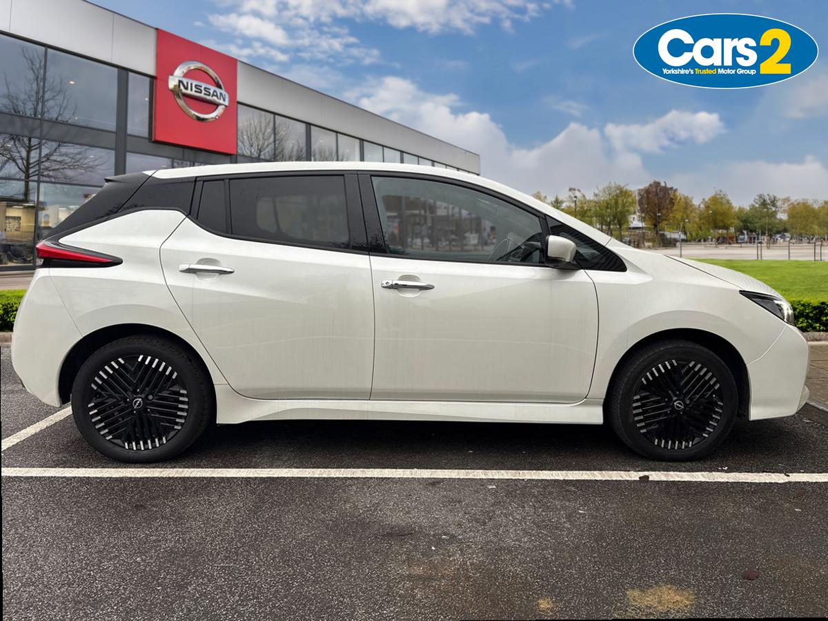 Used Nissan Leaf 2022 for sale - 77434768: Photo 2