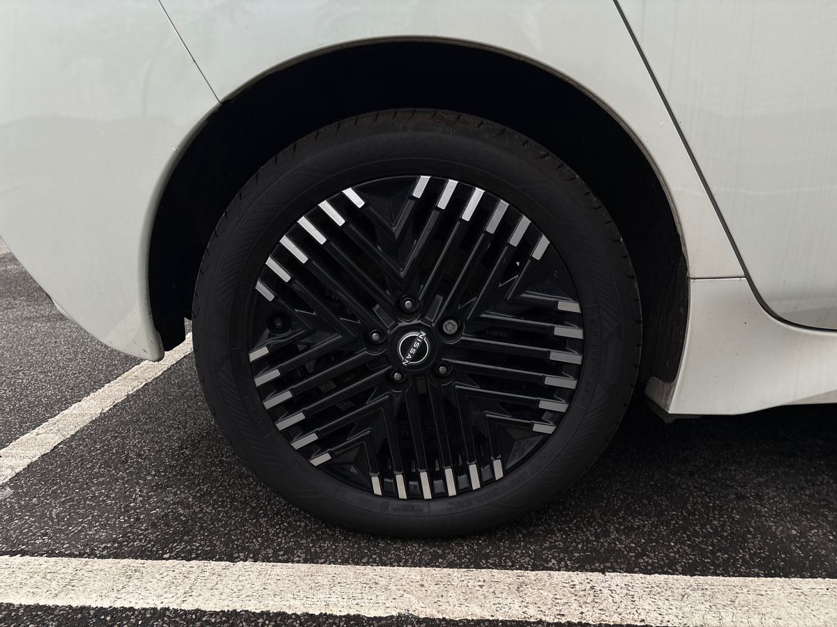 Used Nissan Leaf 2022 for sale - 77434768: Photo 9