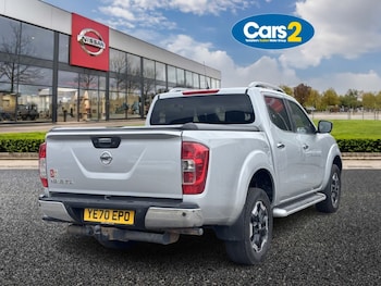 Used Nissan Navara 2020 for sale - 75641017: Photo