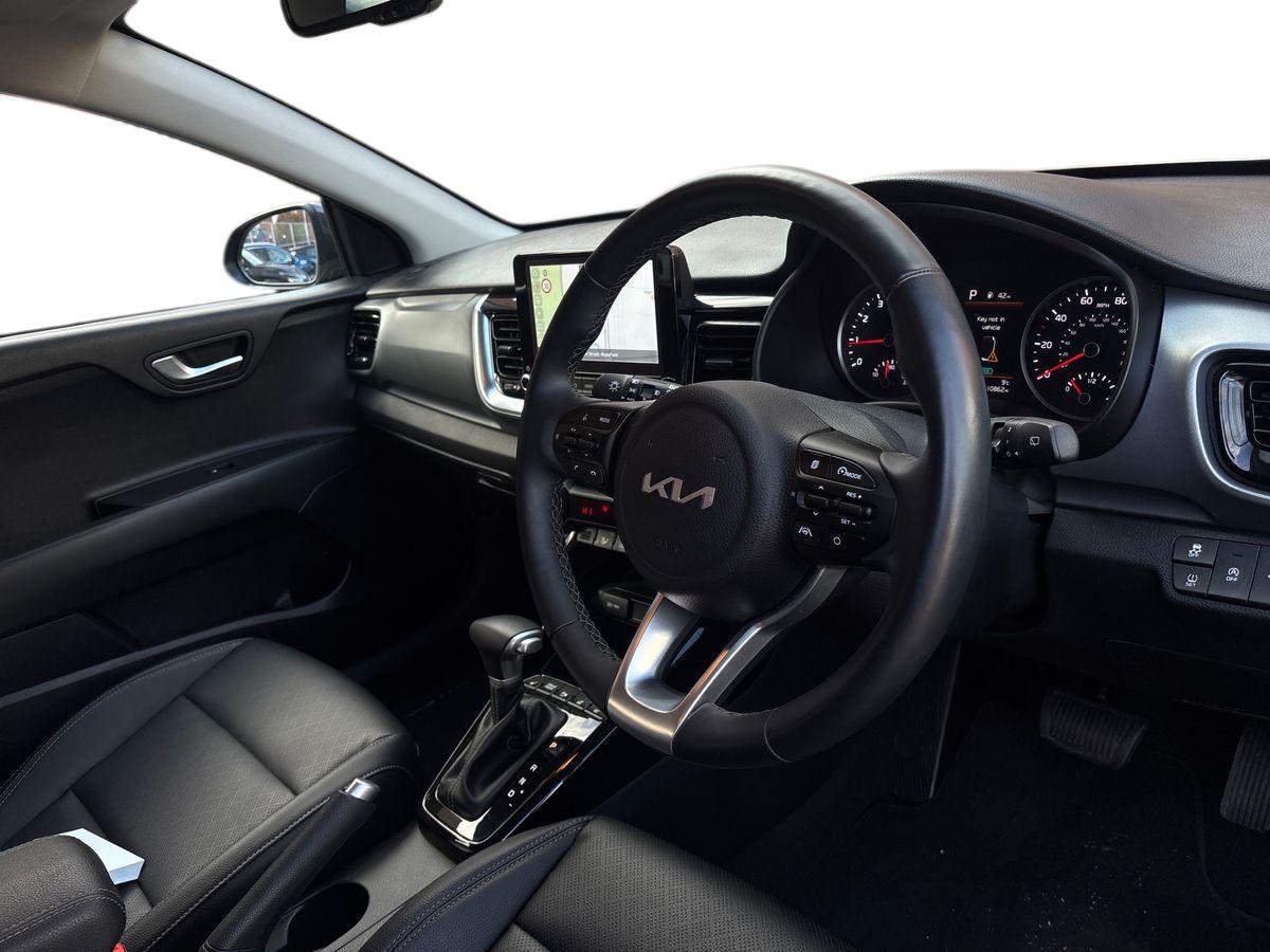 Used Kia Stonic 2023 for sale - 76351000: Photo 10