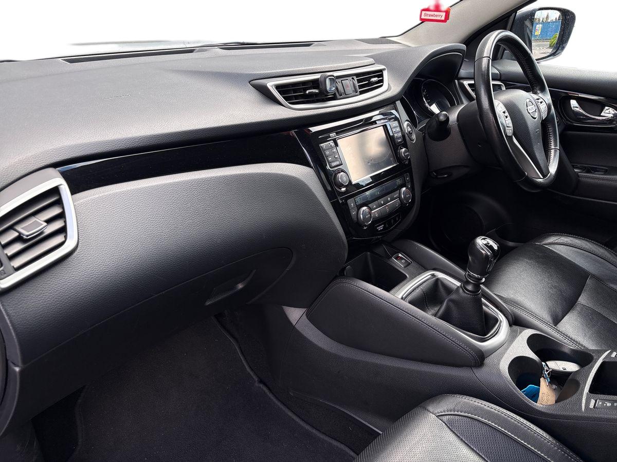 Used Nissan Qashqai 2017 for sale - 78088504: Photo 15