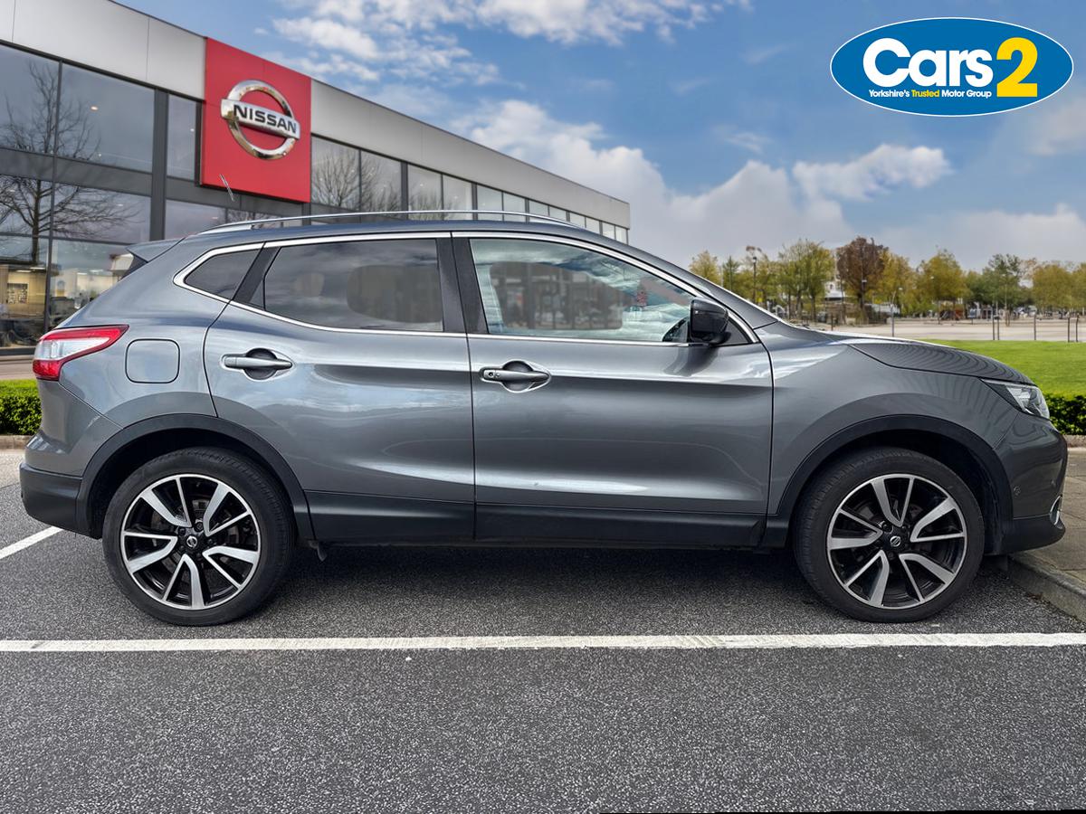 Used Nissan Qashqai 2017 for sale - 78088504: Photo 2