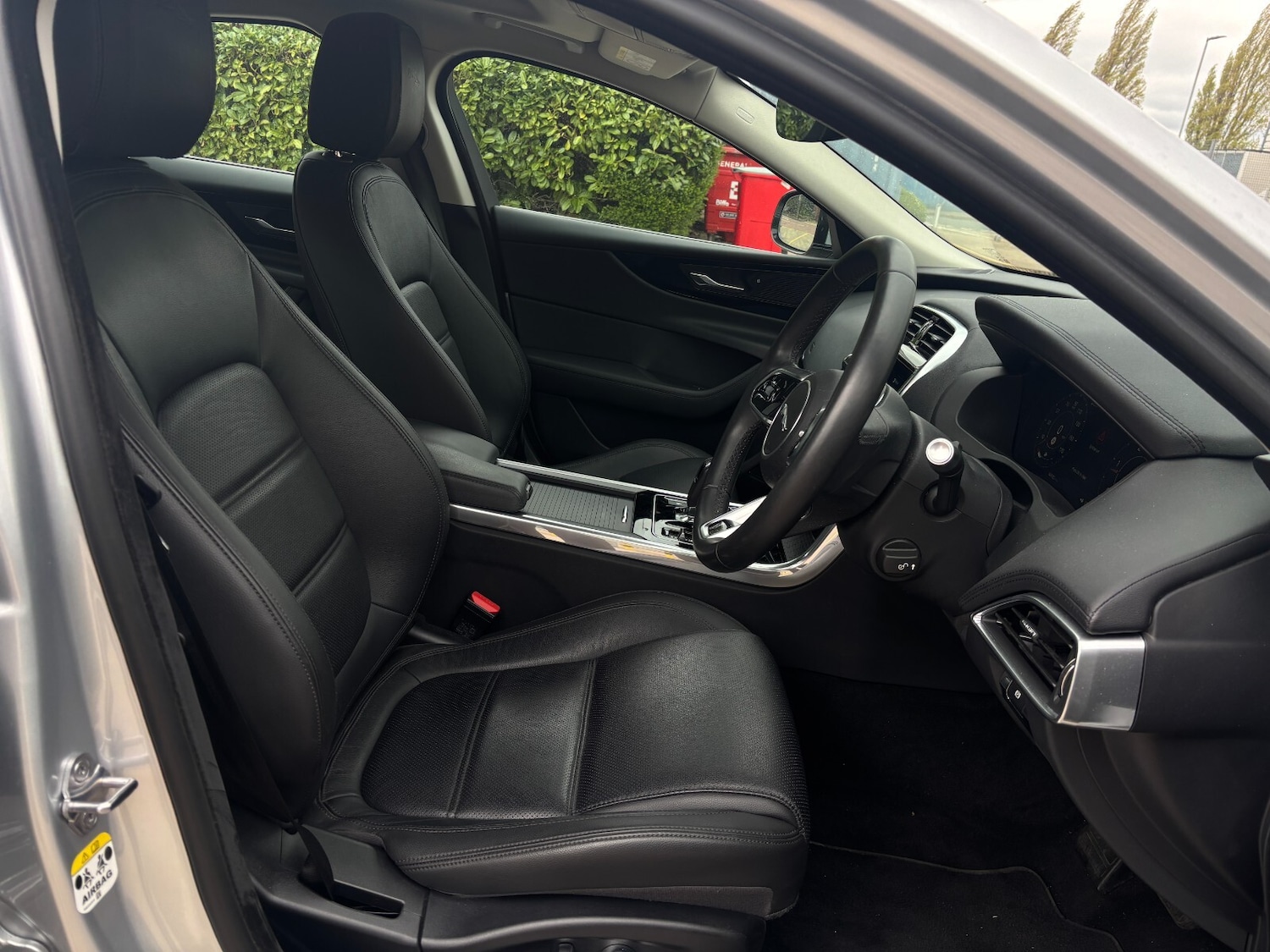 Used Jaguar XE 2020 for sale - 77293386: Photo 13