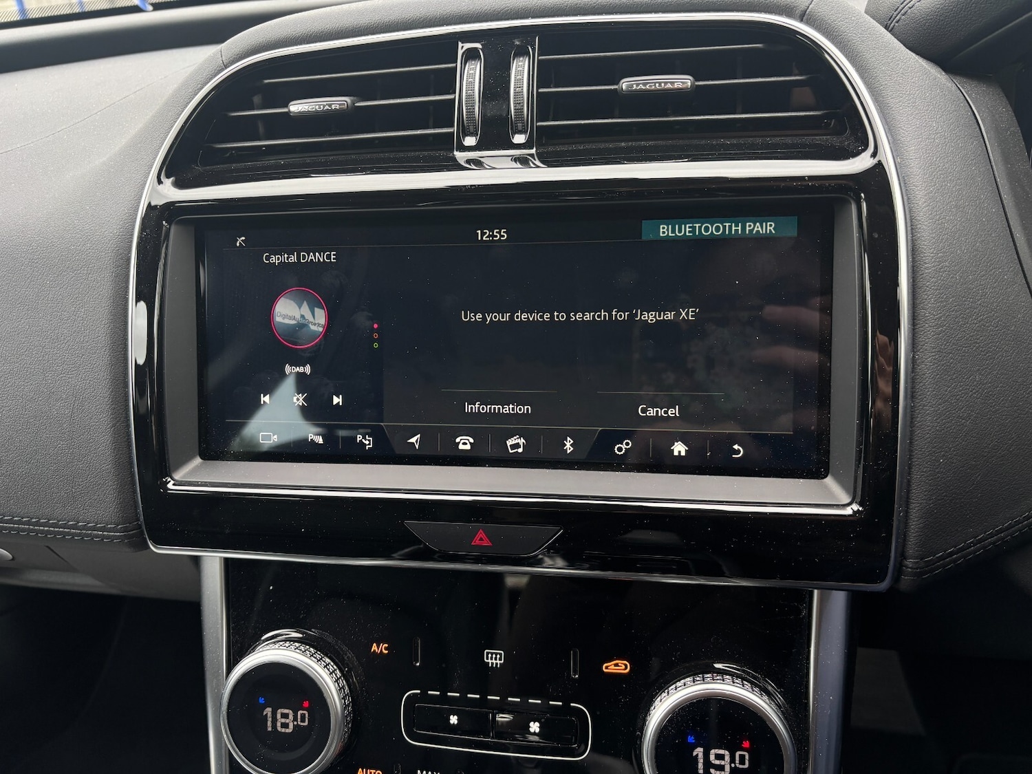 Used Jaguar XE 2020 for sale - 77293386: Photo 38