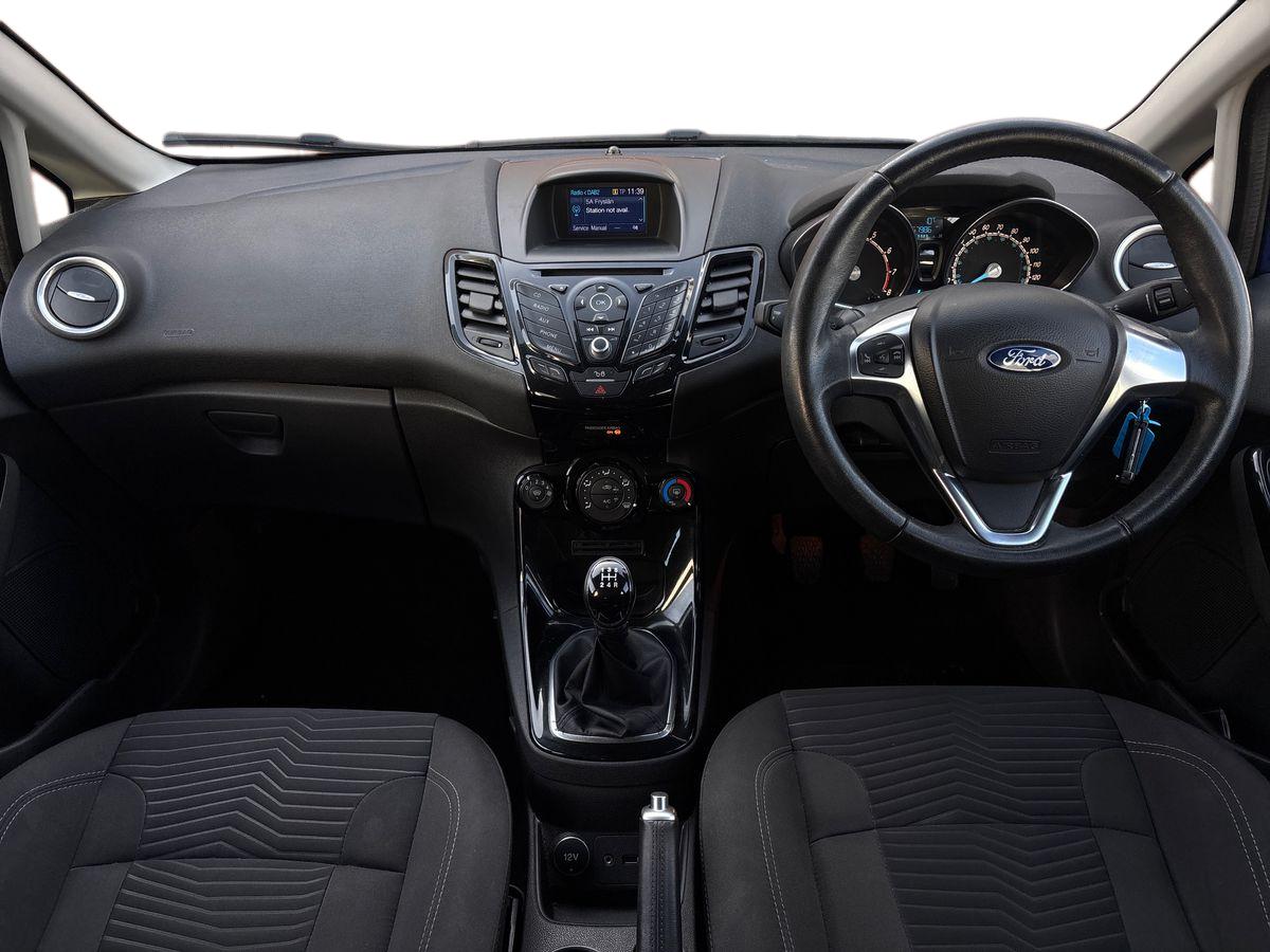 Used Ford Fiesta 2015 for sale - 76410629: Photo 11