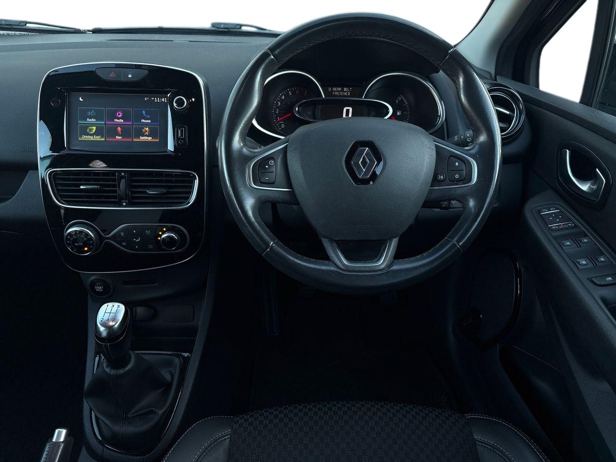 Used Renault Clio 2017 for sale - 76788235: Photo 12
