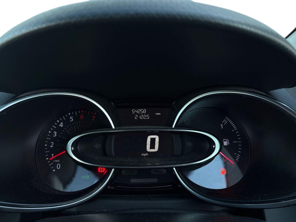 Used Renault Clio 2017 for sale - 76788235: Photo 14