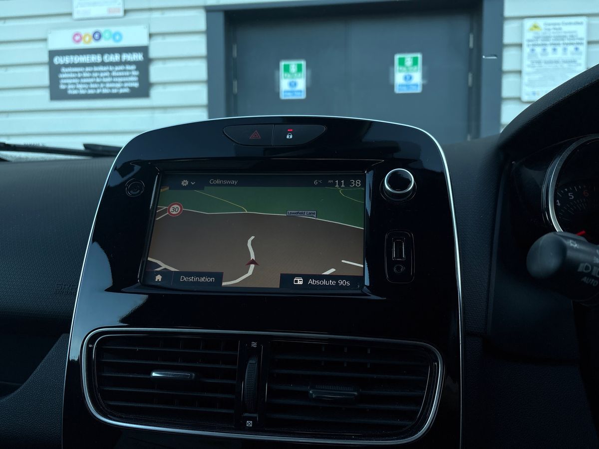 Used Renault Clio 2017 for sale - 76788235: Photo 20