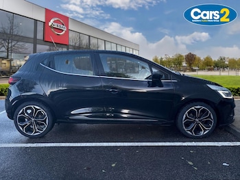 Used Renault Clio 2017 for sale - 76788235: Photo