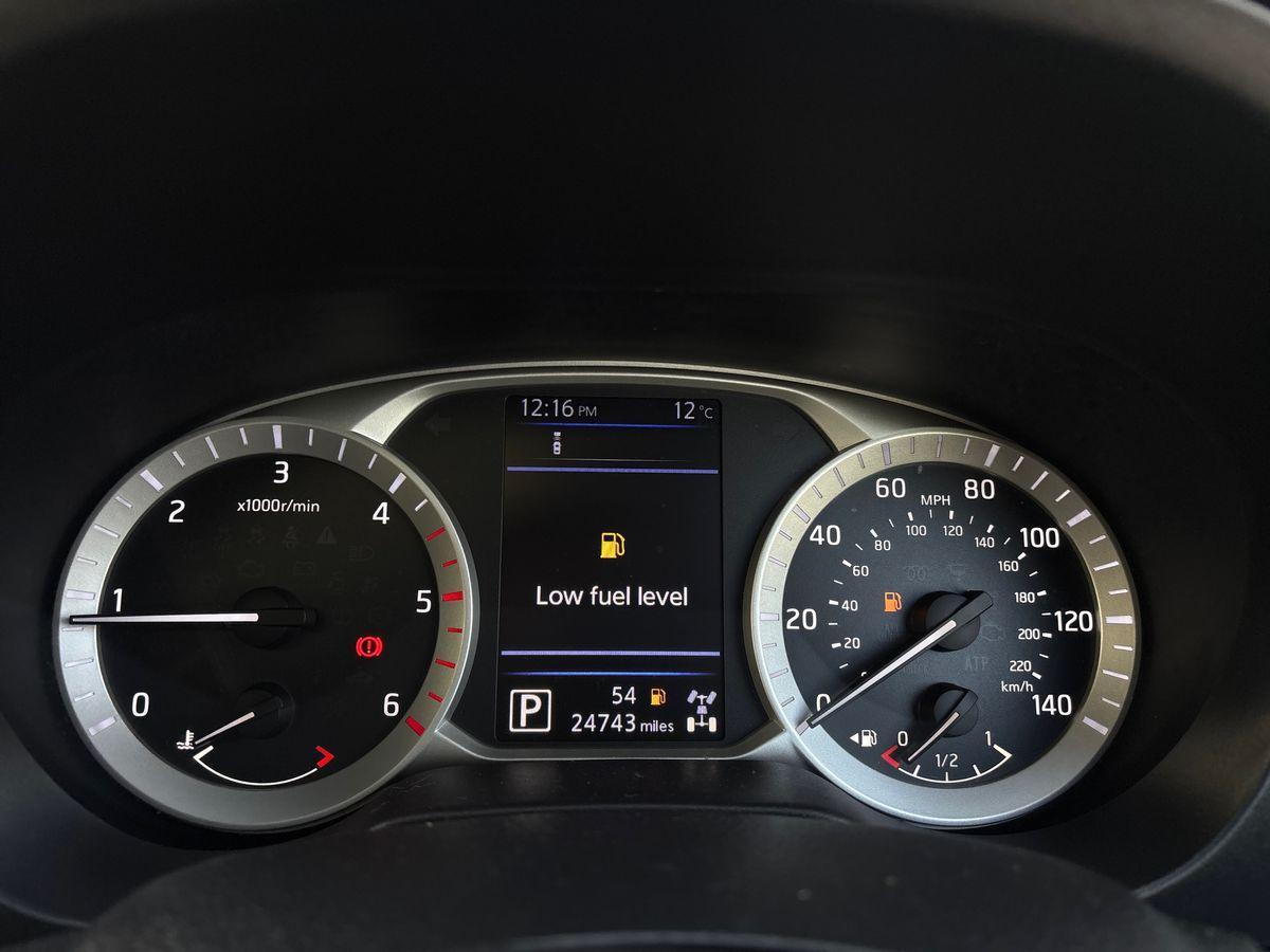 Used Nissan Navara 2021 for sale - 76420620: Photo 14