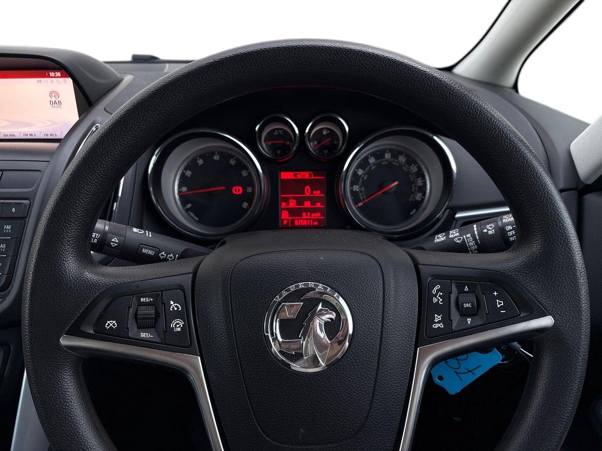 Used Vauxhall Zafira 2015 for sale - 78172618: Photo 13