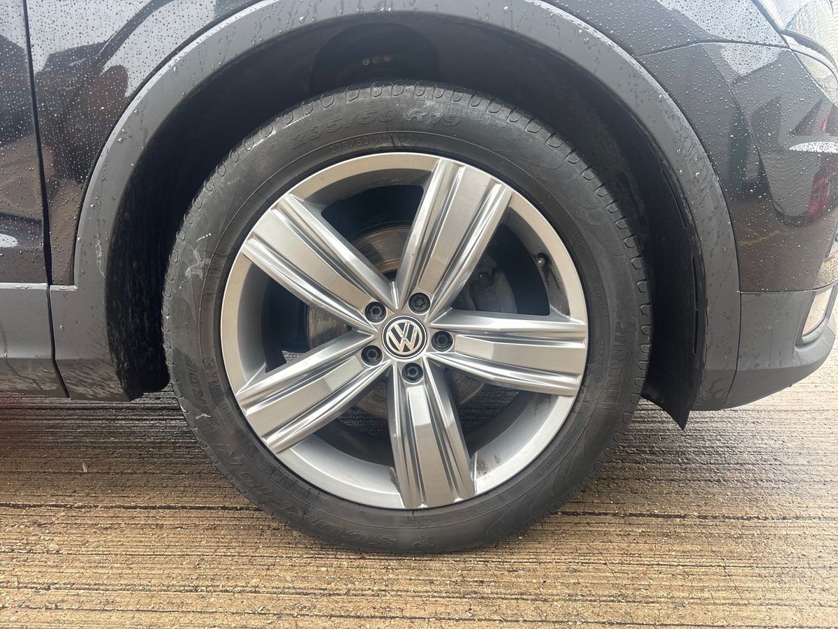 Used Volkswagen Tiguan 2019 for sale - 76328399: Photo 9