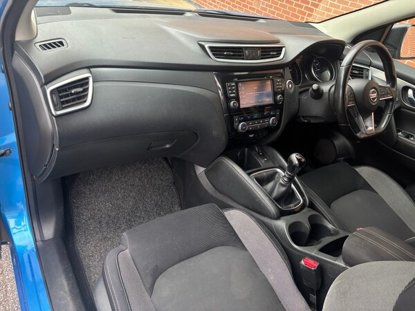 Used Nissan Qashqai 2017 for sale - 75569652: Photo 13
