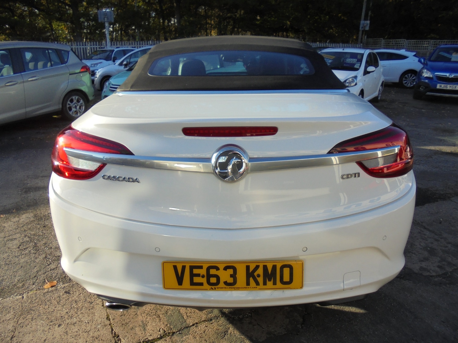 Used Vauxhall Cascada 2014 for sale - 76437939: Photo 13