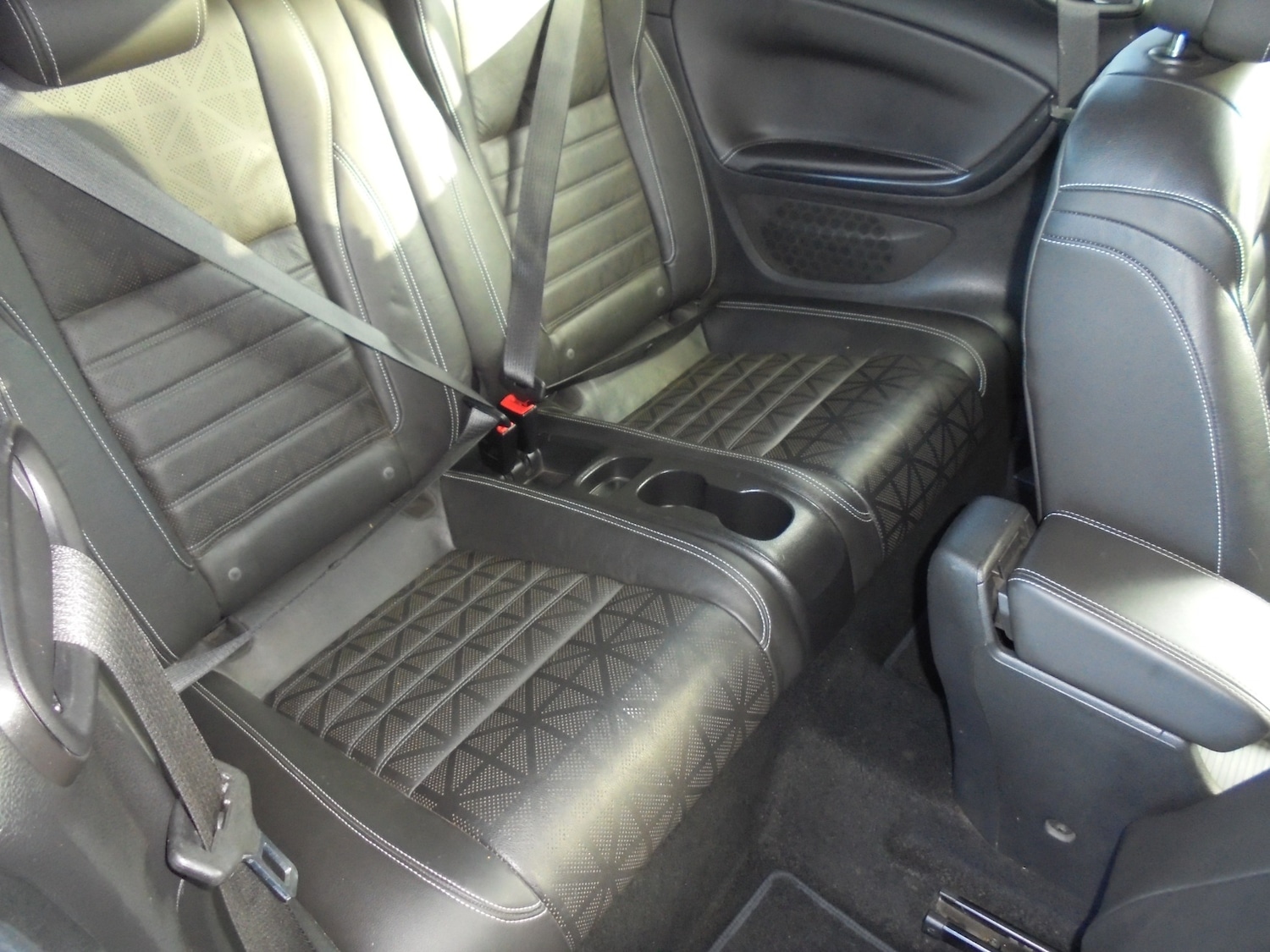 Used Vauxhall Cascada 2014 for sale - 76437939: Photo 15