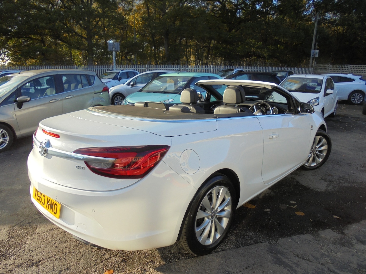 Used Vauxhall Cascada 2014 for sale - 76437939: Photo 18