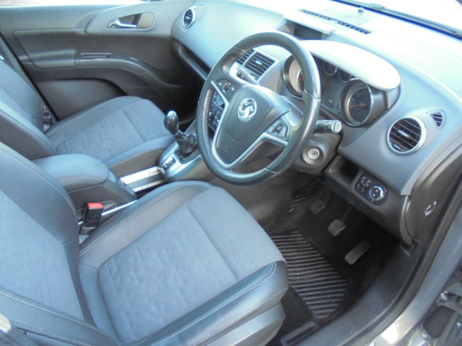 Used Vauxhall Meriva 2012 for sale - 78065554: Photo 2