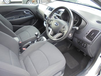 Used Kia Rio 2016 for sale - 76144367: Photo 2